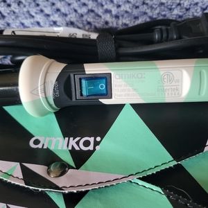 Curling WAND Amika clip free tourmaline curler